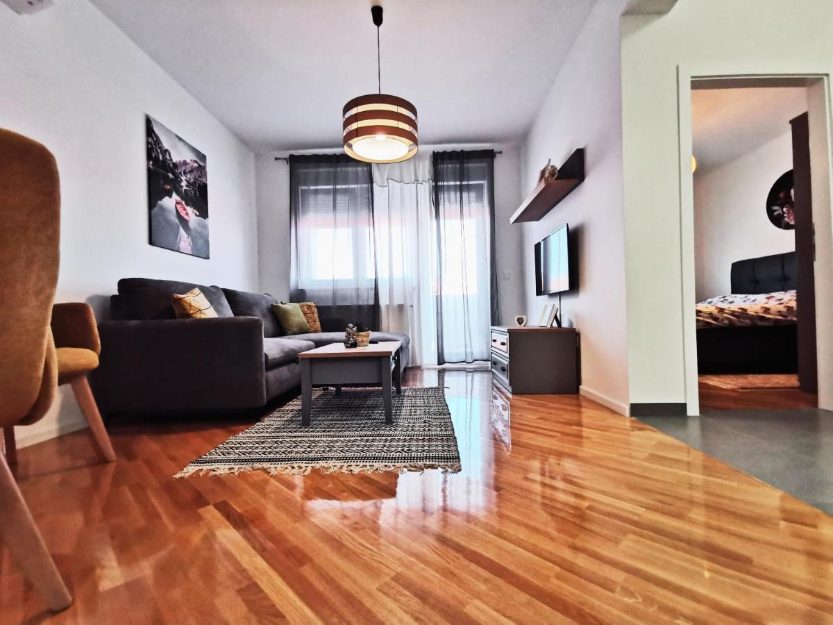 Apartman Angel Osijek Exteriér fotografie
