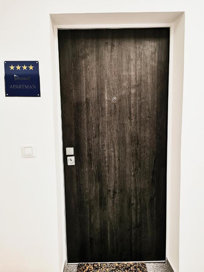 Apartman Angel Osijek Exteriér fotografie