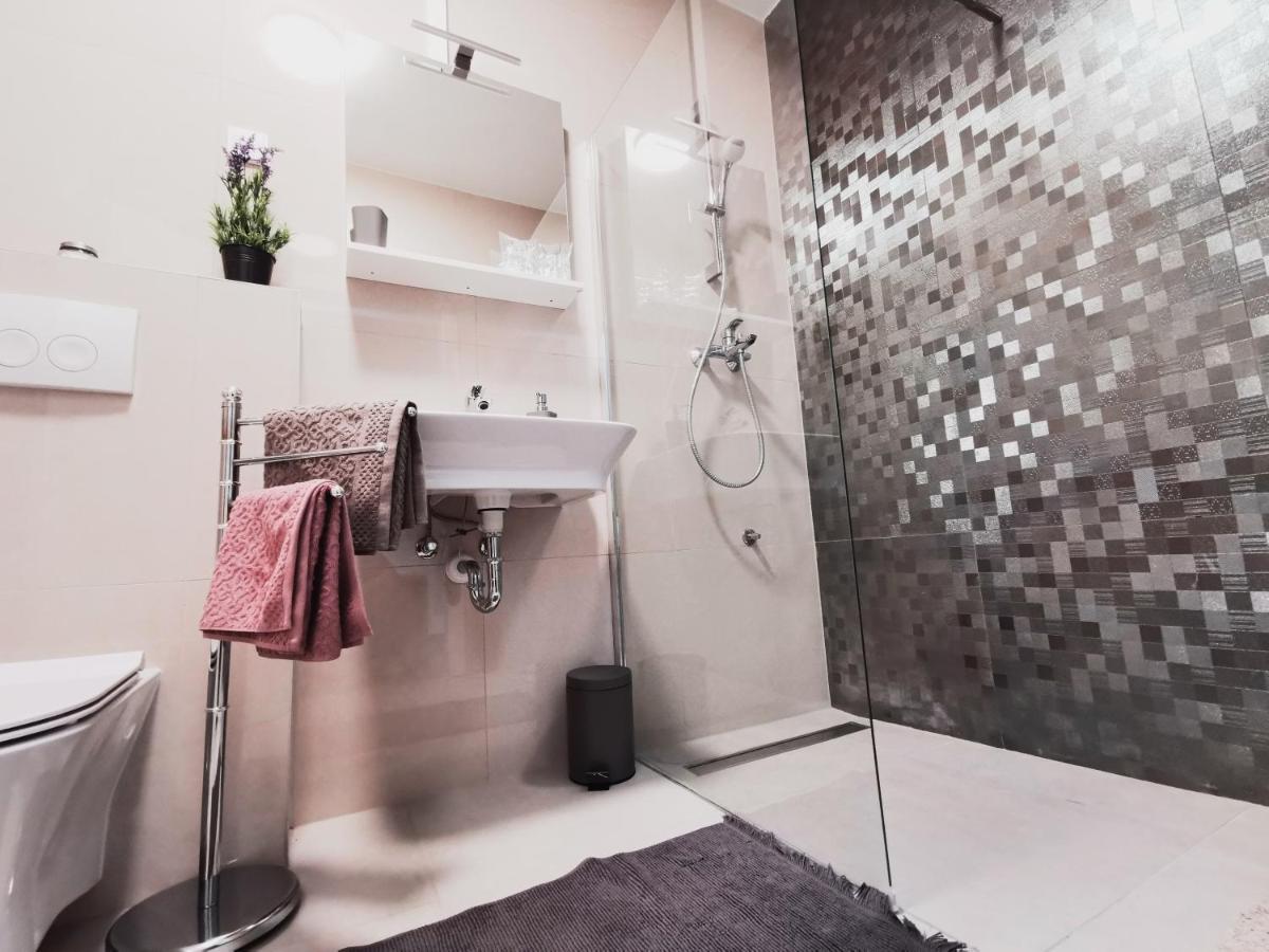 Apartman Angel Osijek Exteriér fotografie